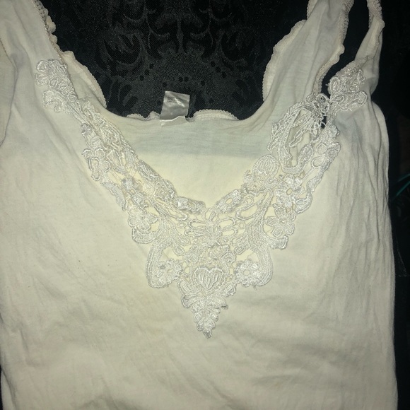 VINTAGE Embroidered Camisole - Picture 1 of 6